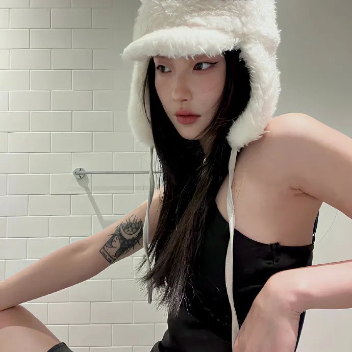 鉴识英雄